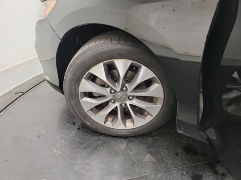 Used 2015 Honda Accord EX image 30