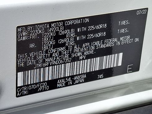 Used 2022 Toyota RAV4 SE w/ Convenience Package AWD/4WD image 28