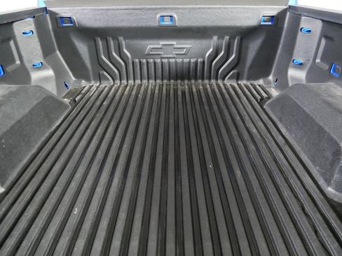 Used 2022 Chevrolet Silverado 1500 Custom image 18