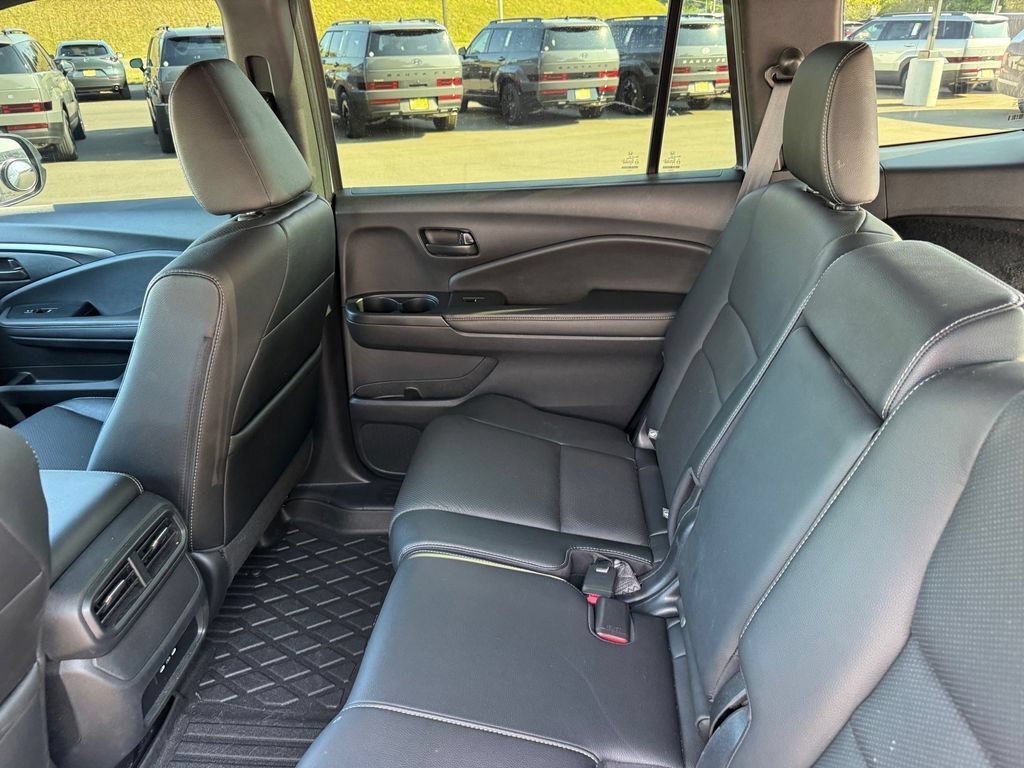 Used 2024 Honda Passport EX-L image 11