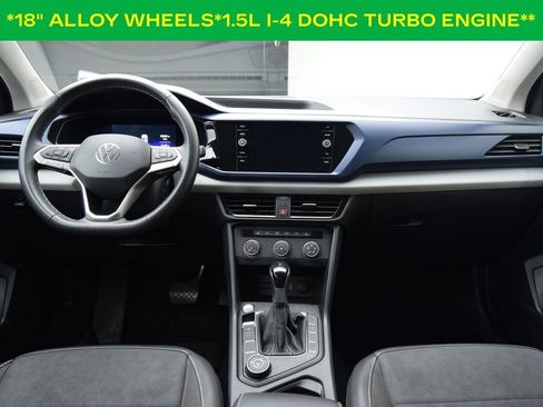 Used 2022 Volkswagen Taos SE AWD/4WD image 4