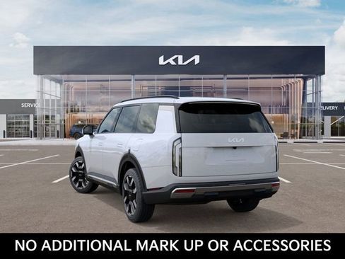 New 2027 Kia Telluride S image 4