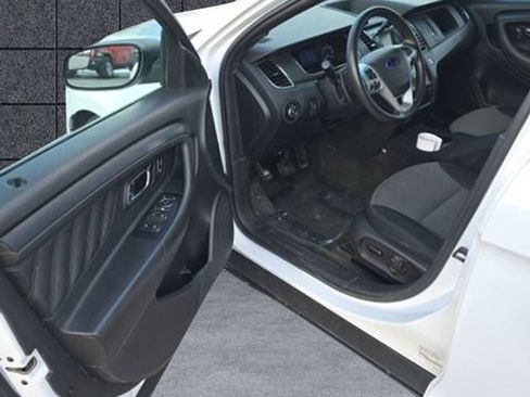 Used 2014 Ford Taurus Police Interceptor AWD image 5