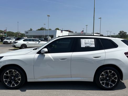 Used 2025 BMW X3 xDrive30i w/ Premium Package AWD/4WD image 7