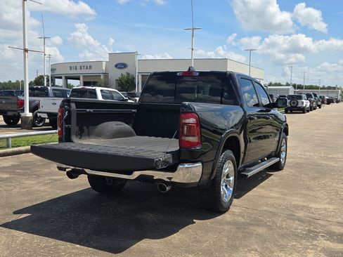 Used 2020 RAM 1500 Laramie RWD image 28