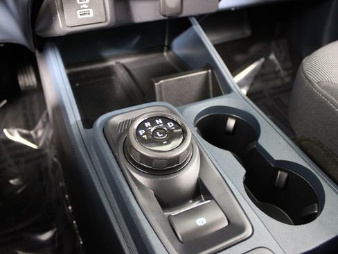 Used 2023 Ford Maverick Lariat image 12