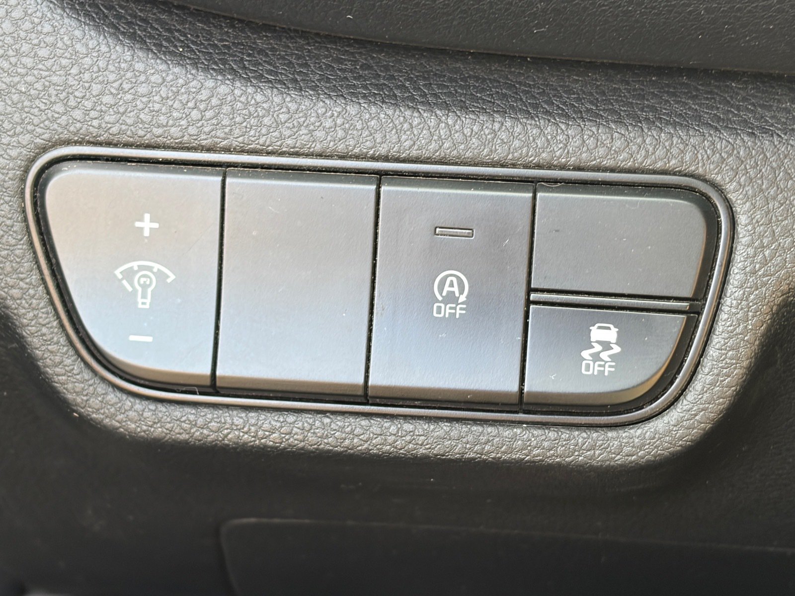 Certified 2024 Kia Seltos S FWD image 9