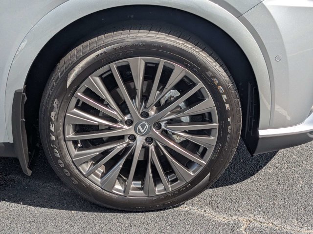 Certified 2026 Lexus RX 350 FWD w/ Convenience Package image 10