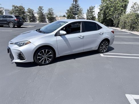 Used 2019 Toyota Corolla SE w/ Carpet Mat Package (TMS) image 7