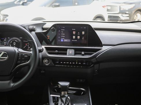 Used 2024 Lexus UX 250h FWD image 13