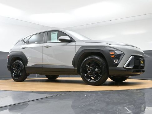 Used 2026 Hyundai Kona SE FWD image 44