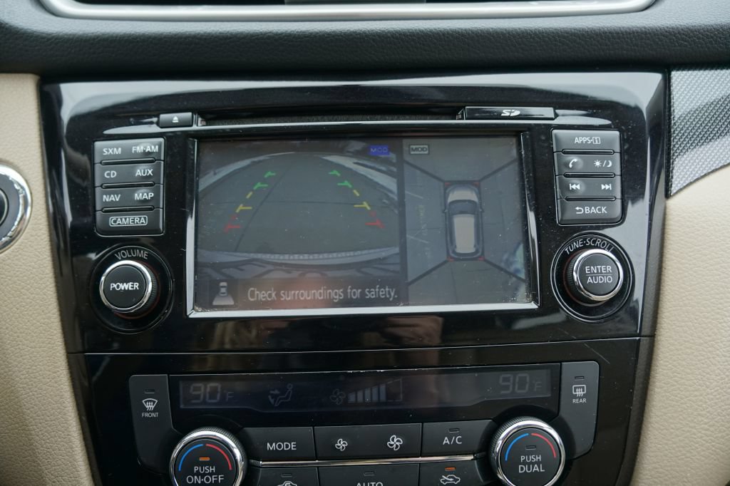 Used 2014 Nissan Rogue SL w/ SL Premium Package FWD image 16