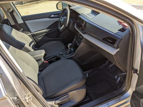 Certified 2023 Volkswagen Taos SE AWD/4WD image 21