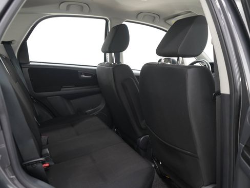 Used 2011 Suzuki SX4 AWD Hatchback image 12