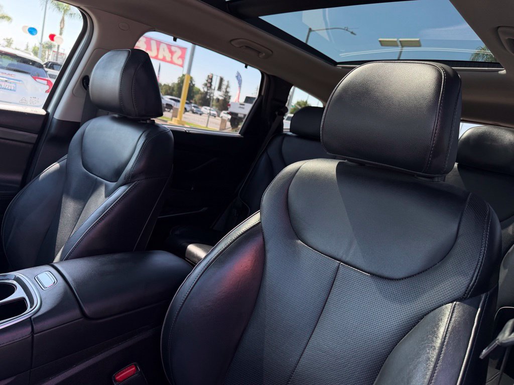 Used 2021 Hyundai Santa Fe SEL w/ Convenience + Premium Package FWD image 16
