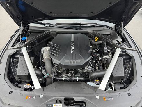 Used 2025 Genesis G70 3.3T Advanced w/ Sport Prestige Package image 20