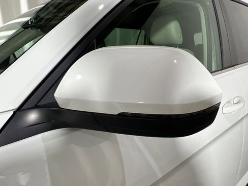 Used 2021 Volkswagen Atlas SE image 14