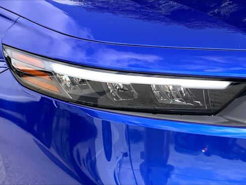 Used 2025 Honda Accord Sport image 25