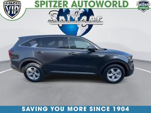 Certified 2023 Kia Sorento LX FWD image 10