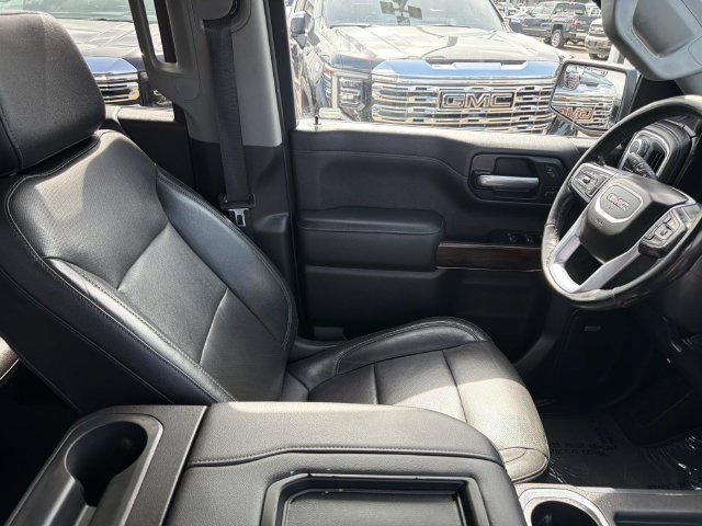 Used 2020 GMC Sierra 1500 SLT RWD image 13