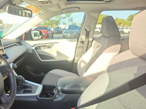 Used 2024 Toyota RAV4 XLE image 18