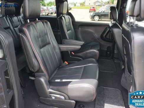 Used 2019 Dodge Grand Caravan GT FWD image 26