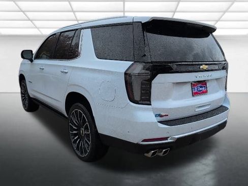 New 2026 Chevrolet Tahoe High Country image 2