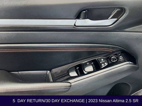 Used 2023 Nissan Altima 2.5 SR FWD image 22