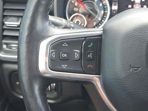 Used 2019 RAM 1500 Laramie image 31