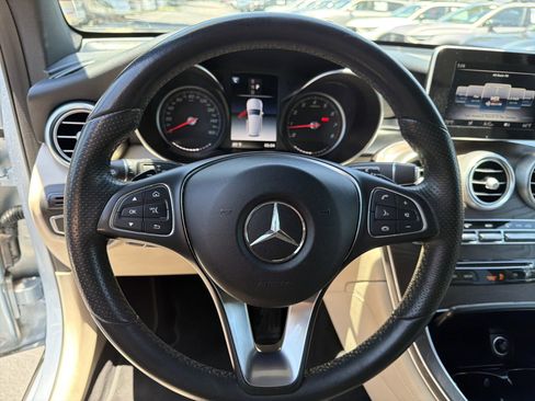 Used 2018 Mercedes-Benz GLC 300 image 18