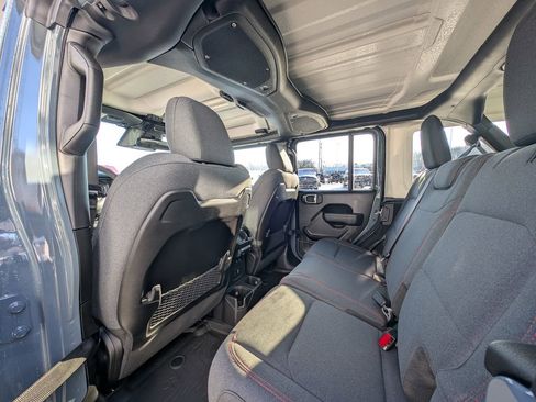 New 2026 Jeep Wrangler Unlimited Rubicon image 16