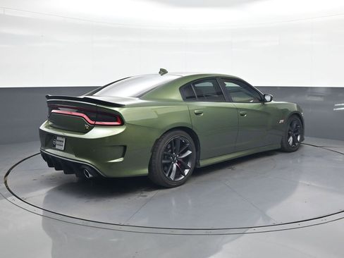 Used 2019 Dodge Charger Scat Pack w/ Harman/Kardon Audio Group image 7