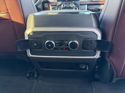 Used 2024 Ford Expedition Max Limited image 21