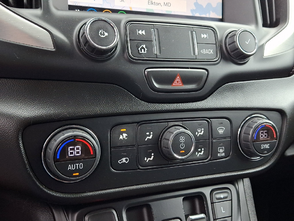 Certified 2019 GMC Terrain SLT w/ Preferred Package AWD/4WD image 15