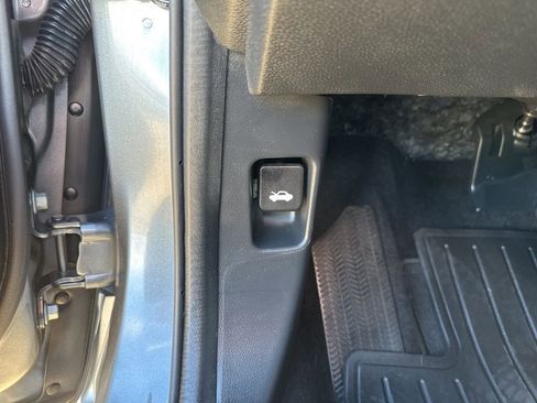 Used 2018 Honda Civic EX image 13