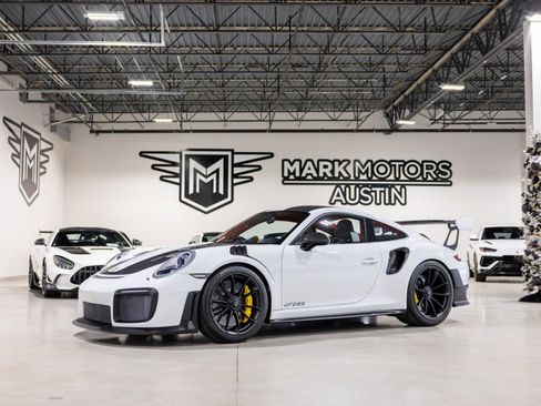 Used 2018 Porsche 911 GT2 RS image 1