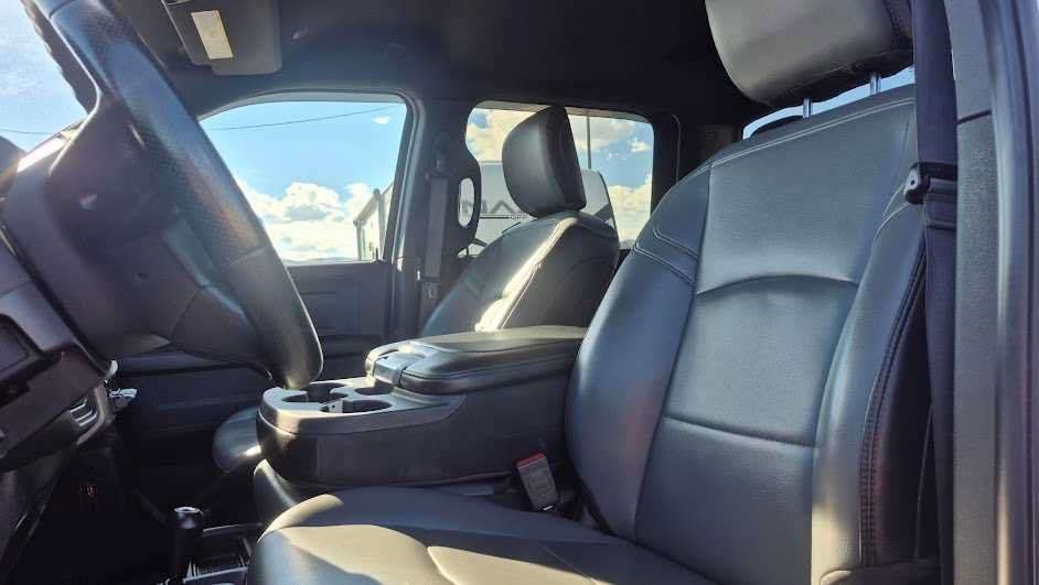Used 2021 RAM 2500 Tradesman w/ Chrome Appearance Group AWD/4WD image 26