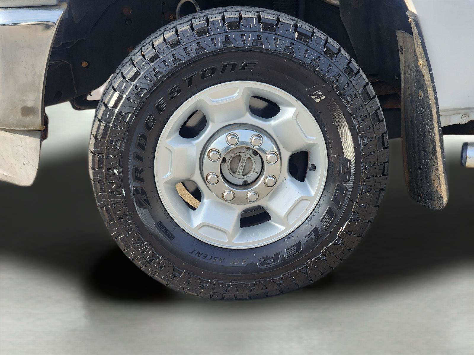 Used 2012 Ford F250 XLT w/ Heavy Service Suspension Pkg AWD/4WD image 10