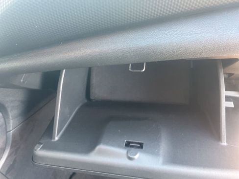 Used 2023 Nissan Kicks S image 30