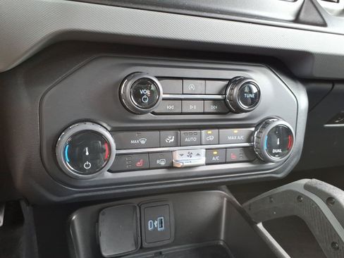 Used 2022 Ford Bronco Big Bend AWD/4WD image 16