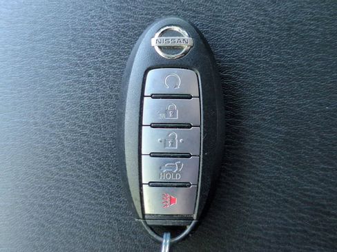 Used 2019 Nissan Armada SL w/ Premium Package image 38