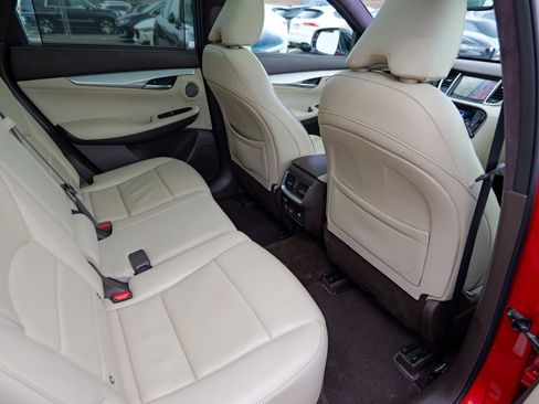 Used 2019 INFINITI QX50 Essential w/ Sensory Package image 28