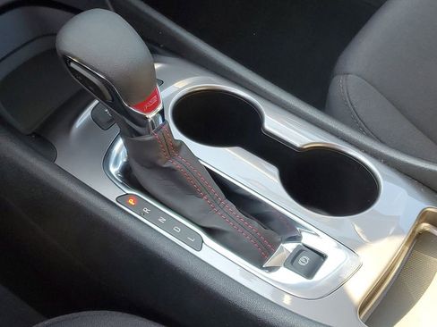 Certified 2024 Chevrolet Malibu RS image 19