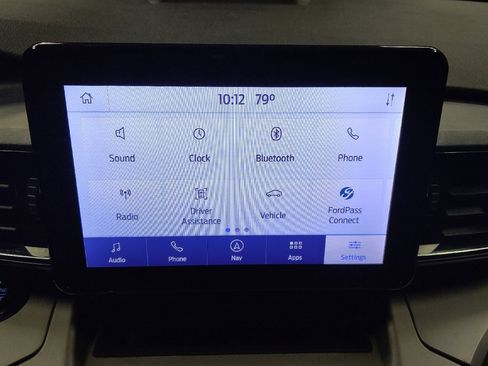 Used 2020 Ford Explorer XLT w/ Equipment Group 202A RWD image 25