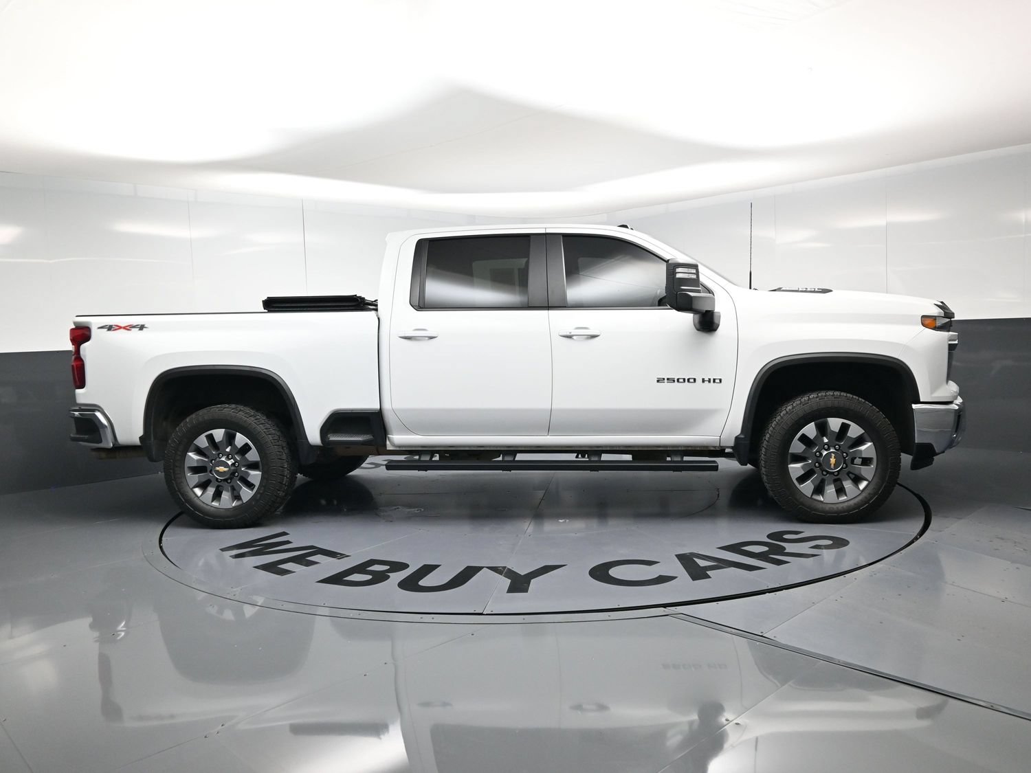 Used 2024 Chevrolet Silverado 2500 LT w/ All Star Edition AWD/4WD image 10