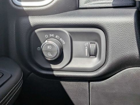 New 2026 RAM 2500 Big Horn AWD/4WD image 22