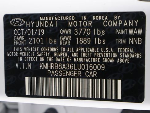 Used 2020 Hyundai Venue SE image 34
