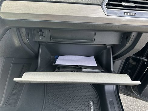 Used 2021 Volkswagen Tiguan SE w/ Panoramic Sunroof Package FWD image 34