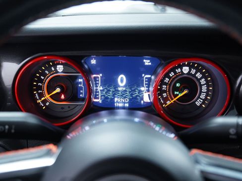 Used 2023 Jeep Gladiator Rubicon w/ LED Lighting Group image 31