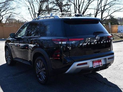 Certified 2025 Nissan Pathfinder SL w/ SL Premium Package image 7